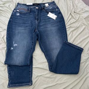 Judy Blue w/ rainbow embroidered 14W